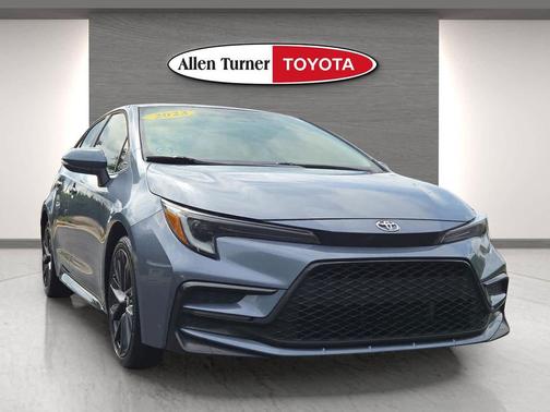 2023 Toyota Corolla SE