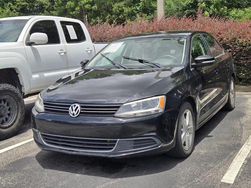Black Uni 2014 Volkswagen Jetta TDI