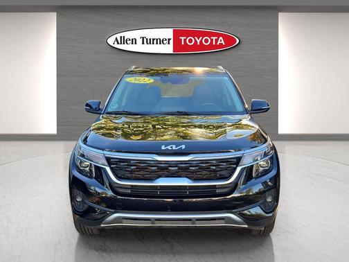 2022 Kia Seltos S