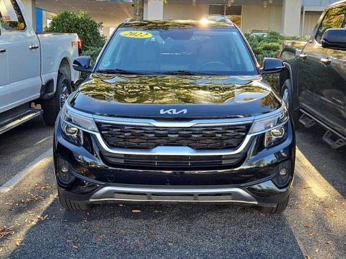 2022 Kia Seltos S