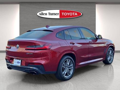 2021 BMW X4 M40i