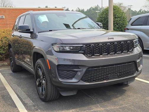 2024 Jeep Grand Cherokee Altitude