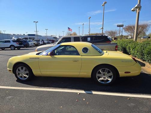 2002 Ford Thunderbird Deluxe