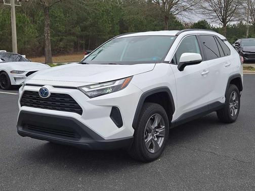 2024 Toyota RAV4 Hybrid LE