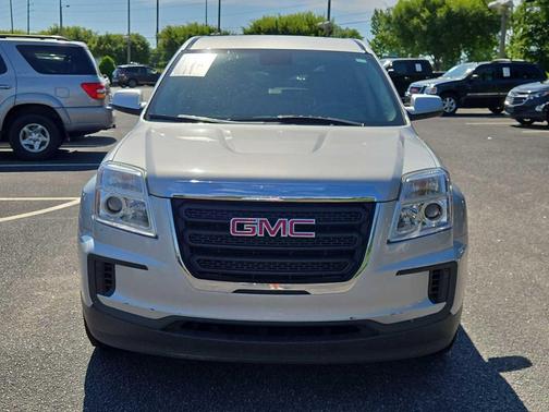 Quicksilver Metallic 2017 GMC Terrain SLE-1
