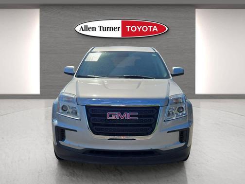 Quicksilver Metallic 2017 GMC Terrain SLE-1