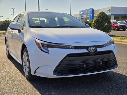 2026 Toyota Corolla Hybrid LE