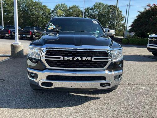 Diamond Black Crystal Pearlcoat 2022 RAM 1500 Big Horn/Lone Star
