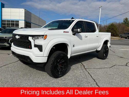 Summit White 2026 Chevrolet Silverado 1500 RST