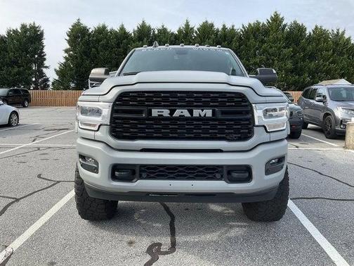 2022 RAM 2500 Big Horn Crew Cab 4x4 6'4' Box