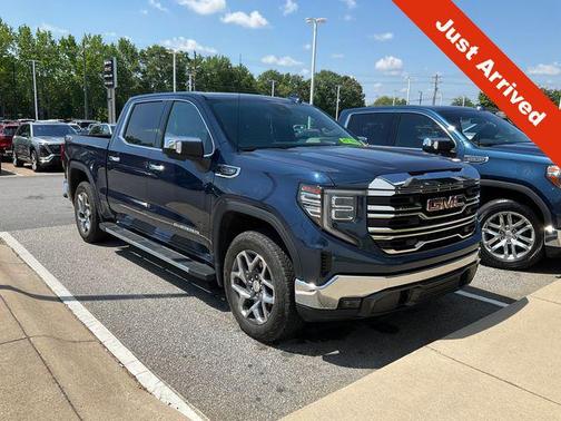 Pacific Blue Metallic 2023 GMC Sierra 1500 SLT