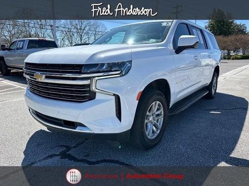 2023 Chevrolet Suburban LT