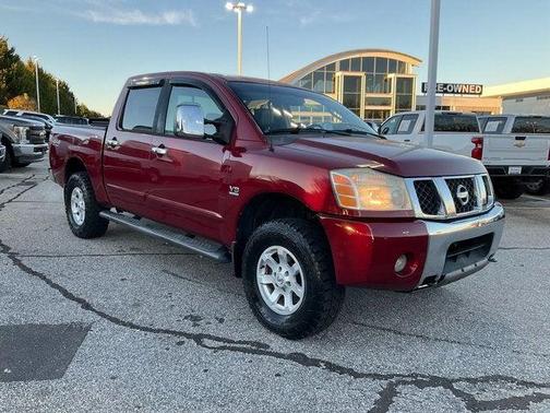 2004 Nissan Titan LE Crew Cab