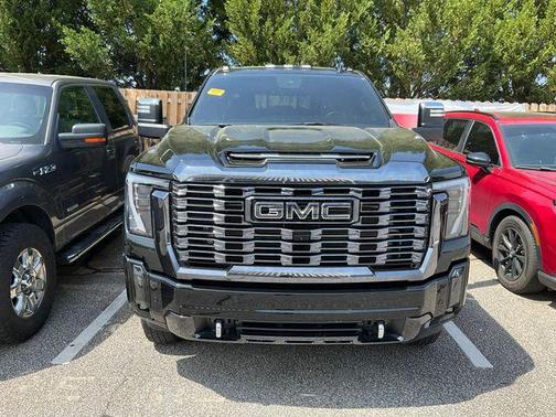 Onyx Black 2024 GMC Sierra 3500 Denali