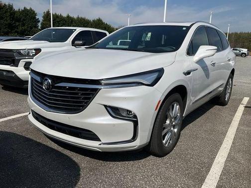 2023 Buick Enclave Premium FWD