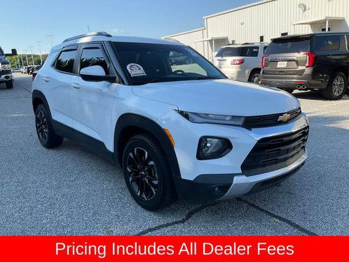 Summit White 2023 Chevrolet Trailblazer LT