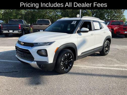 Summit White 2023 Chevrolet Trailblazer LT