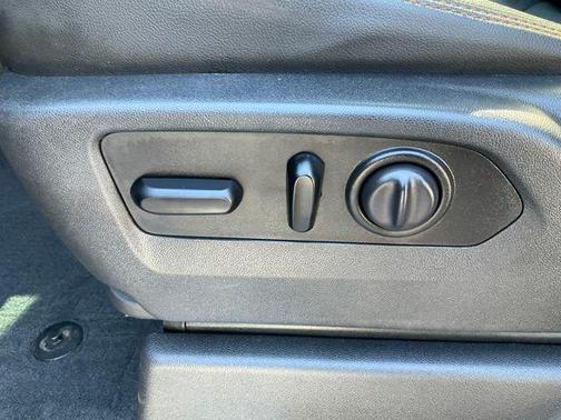 Onyx Black 2020 GMC Sierra 2500 AT4