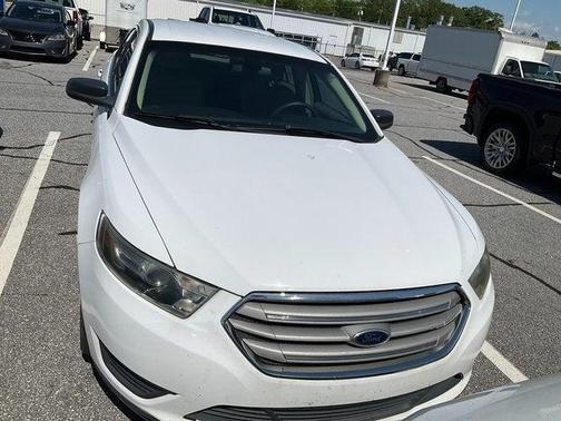 2015 Ford Taurus SE