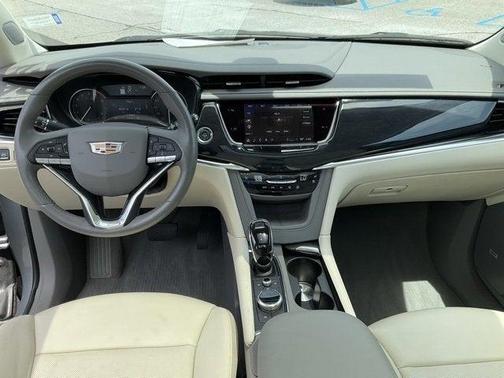 2024 Cadillac XT6 Premium Luxury AWD