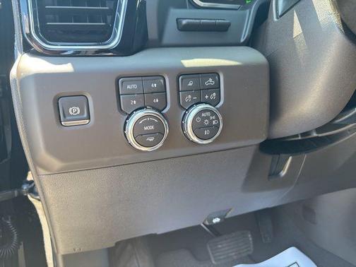 Onyx Black 2026 GMC Sierra 2500 Denali