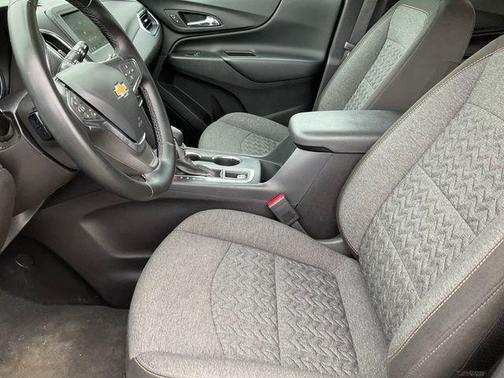 Sterling Gray Metallic 2024 Chevrolet Equinox 1LT