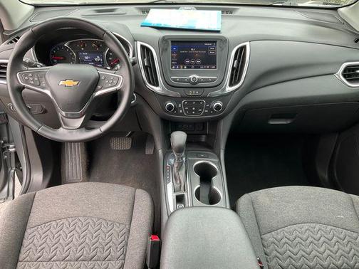 Sterling Gray Metallic 2024 Chevrolet Equinox 1LT