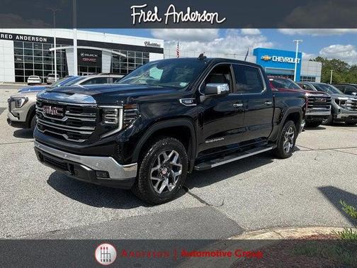 2025 GMC Sierra 1500 SLT