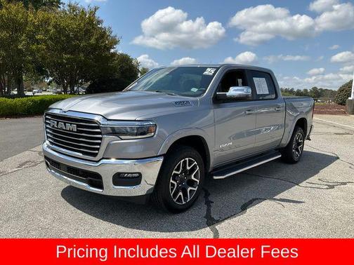 Billet Silver Metallic Clearcoat 2025 RAM 1500 Laramie