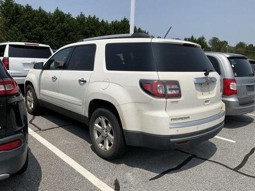 2015 GMC Acadia SLE-2