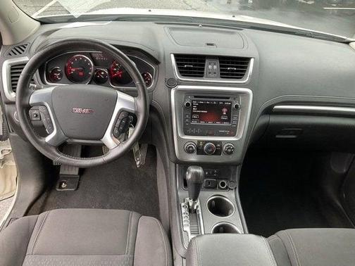 2015 GMC Acadia SLE-2