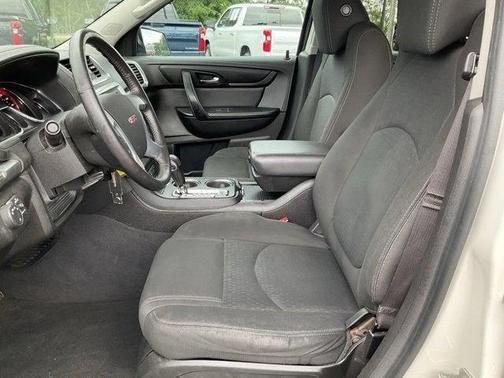 2015 GMC Acadia SLE-2