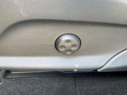 2022 Mercedes-Benz GLC 300 Base