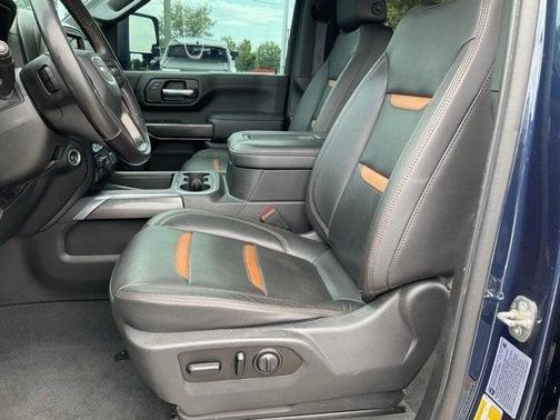 2021 GMC Sierra 2500 AT4