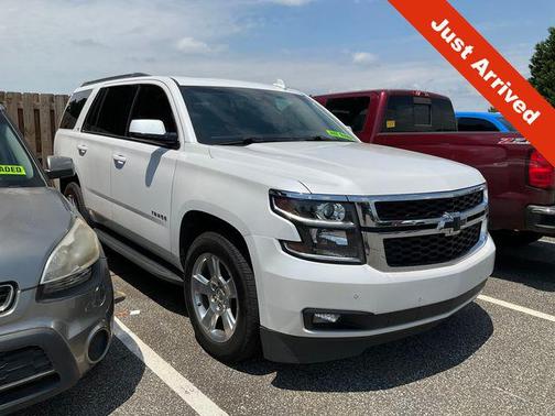 Iridescent Pearl Tricoat 2019 Chevrolet Tahoe LT