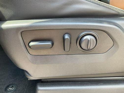 Silver Ice Metallic 2021 Chevrolet Silverado 3500 High Country