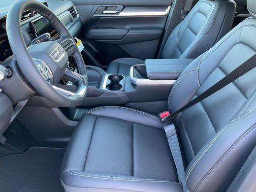 Sterling Metallic 2026 GMC Terrain FWD Elevation