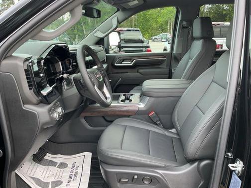 Onyx Black 2026 GMC Sierra 2500 SLT