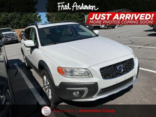 2016 Volvo XC70 T5 Platinum