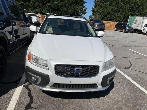 2016 Volvo XC70 T5 Platinum