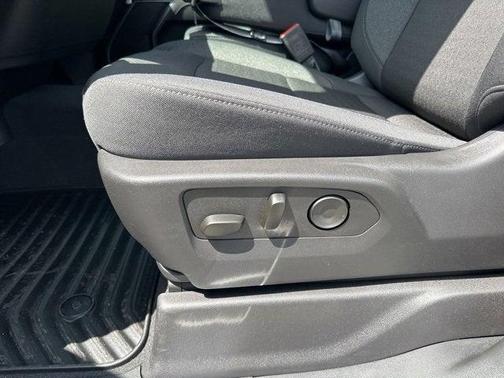 2025 GMC Sierra 2500 SLE