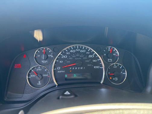 Summit White 2026 Chevrolet Express 2500 Work Van