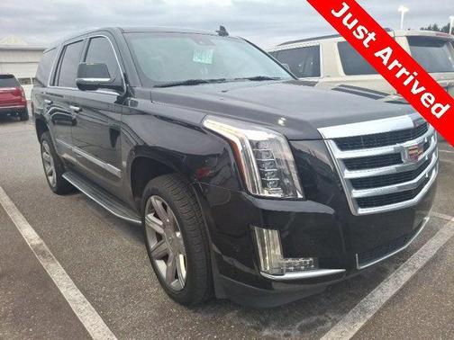 2017 Cadillac Escalade Luxury