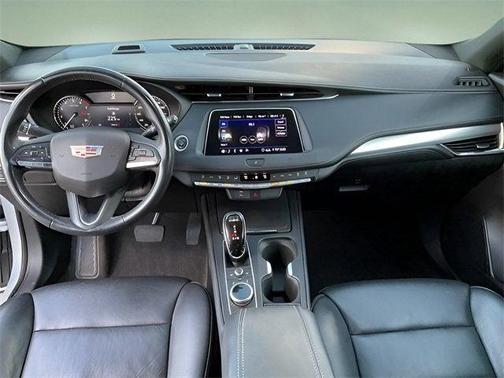 2020 Cadillac XT4 Premium Luxury