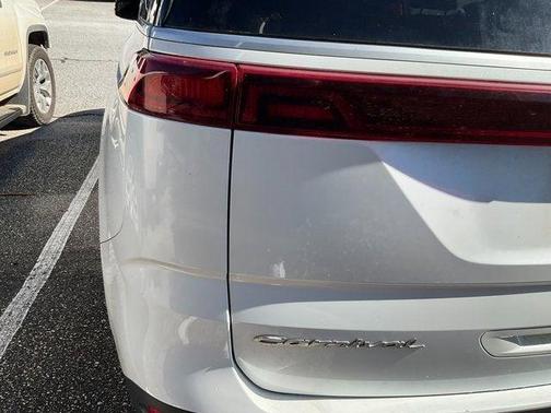 2022 Kia Carnival LXS