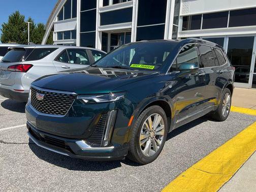 Emerald Lake Metallic 2025 Cadillac XT6 Premium Luxury AWD