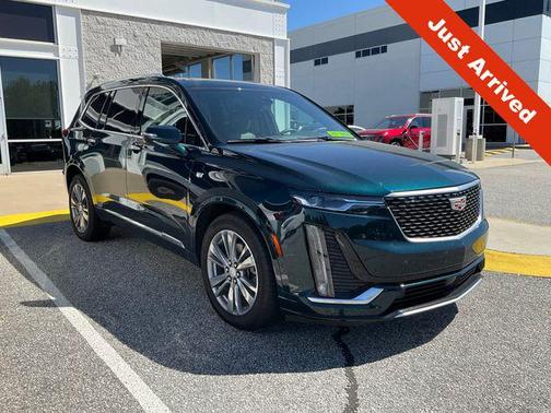 Emerald Lake Metallic 2025 Cadillac XT6 Premium Luxury AWD
