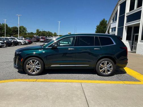 Emerald Lake Metallic 2025 Cadillac XT6 Premium Luxury AWD