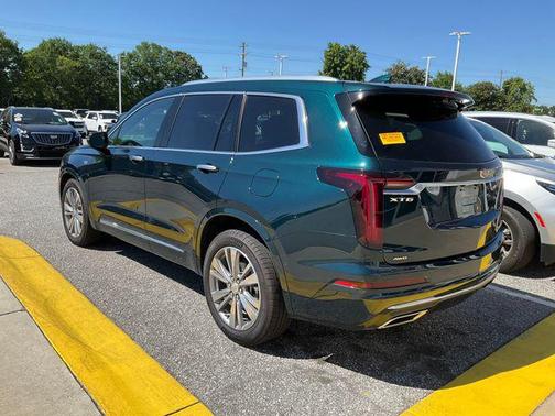 Emerald Lake Metallic 2025 Cadillac XT6 Premium Luxury AWD