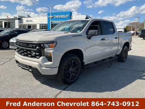 2026 Chevrolet Silverado 1500 Custom